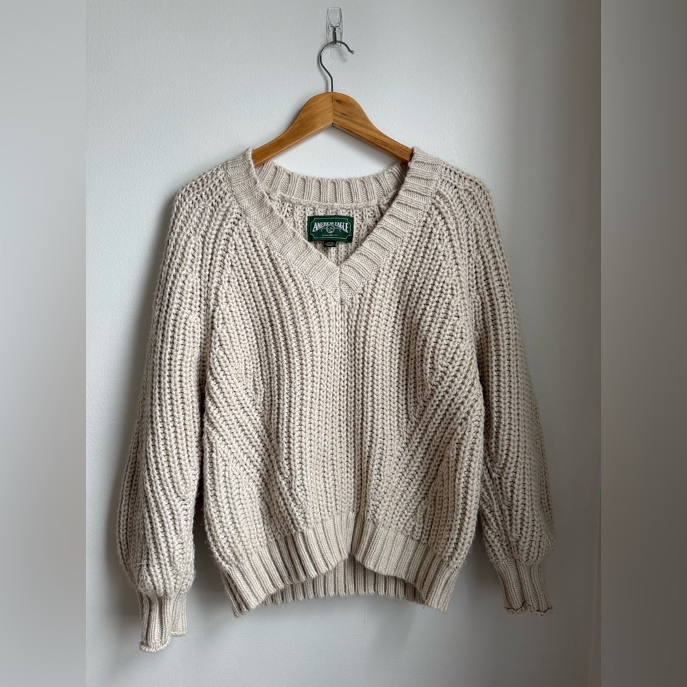 American Eagle (Vintage Green Tag) Beige Oversized Sweater